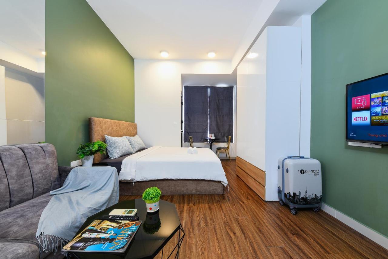Homet Saigon Rivergate - Free Pool & Gym & Pickup Services Хошимин Екстериор снимка