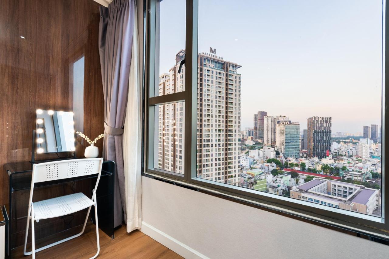 Homet Saigon Rivergate - Free Pool & Gym & Pickup Services Хошимин Екстериор снимка