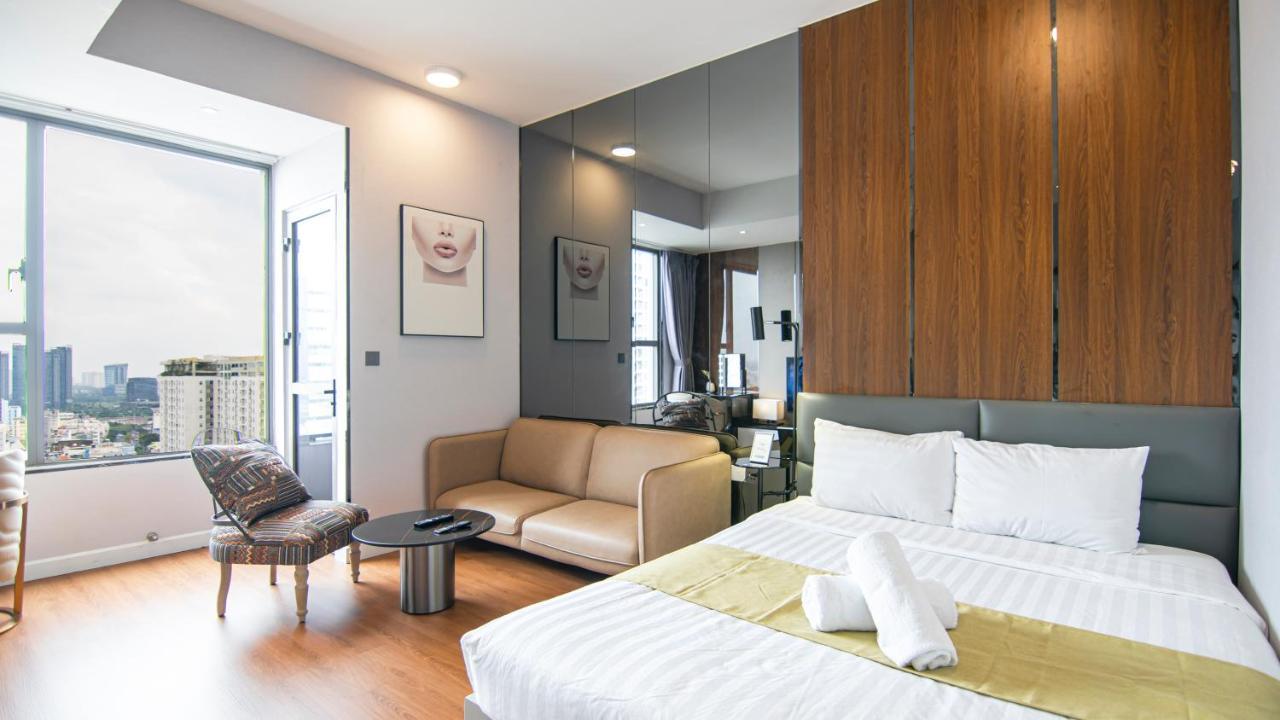 Homet Saigon Rivergate - Free Pool & Gym & Pickup Services Хошимин Екстериор снимка