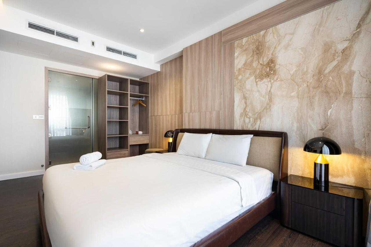 Homet Saigon Rivergate - Free Pool & Gym & Pickup Services Хошимин Екстериор снимка