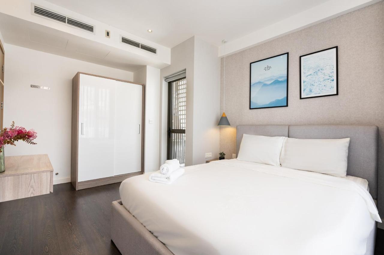 Homet Saigon Rivergate - Free Pool & Gym & Pickup Services Хошимин Екстериор снимка